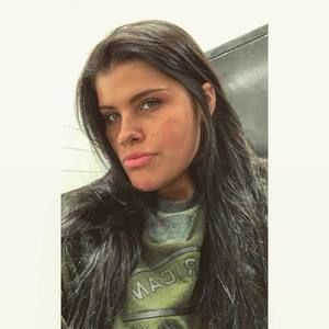 Meet your Posher, Mandee